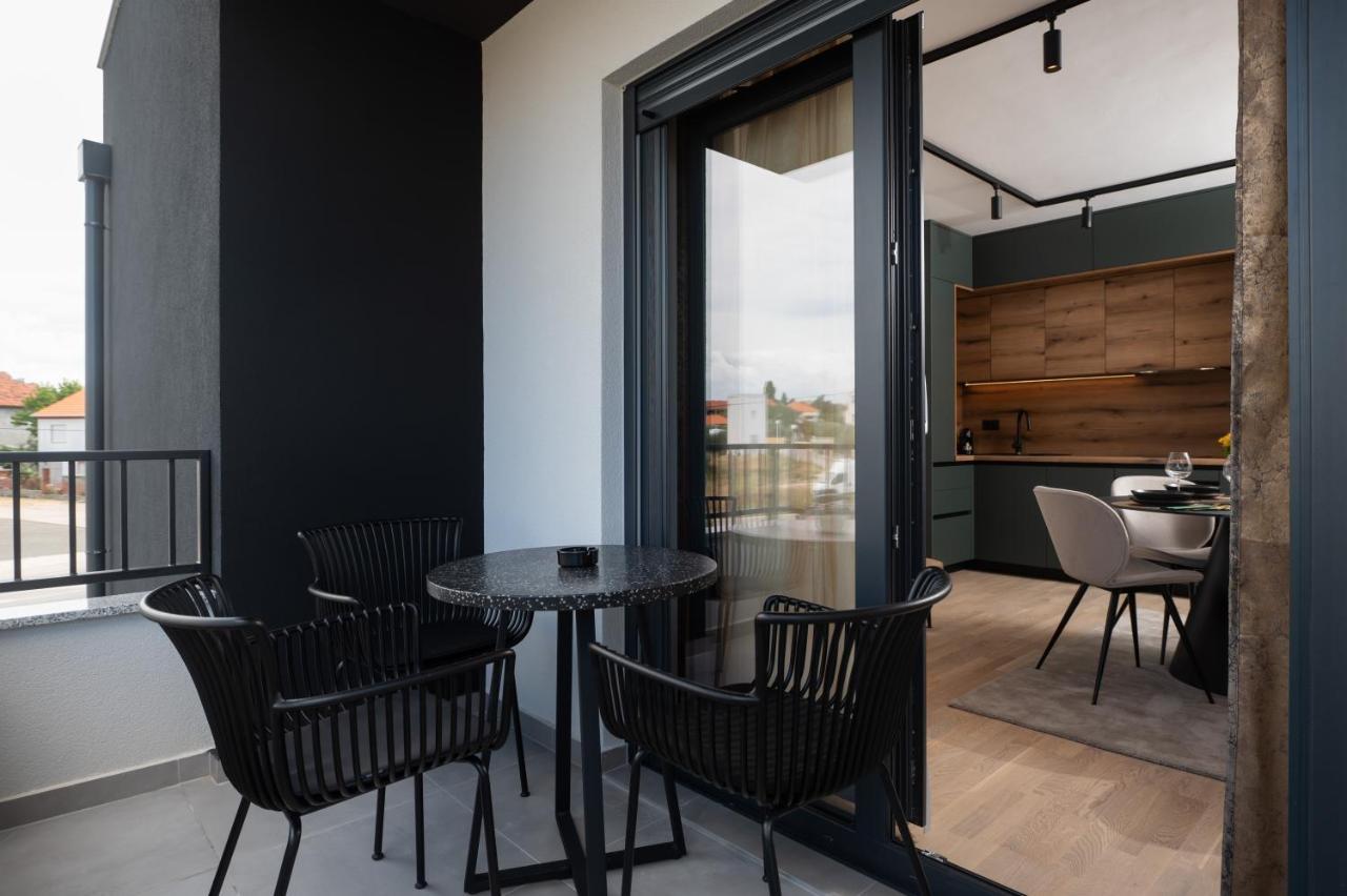 Apartment Artemis Zadar Bagian luar foto